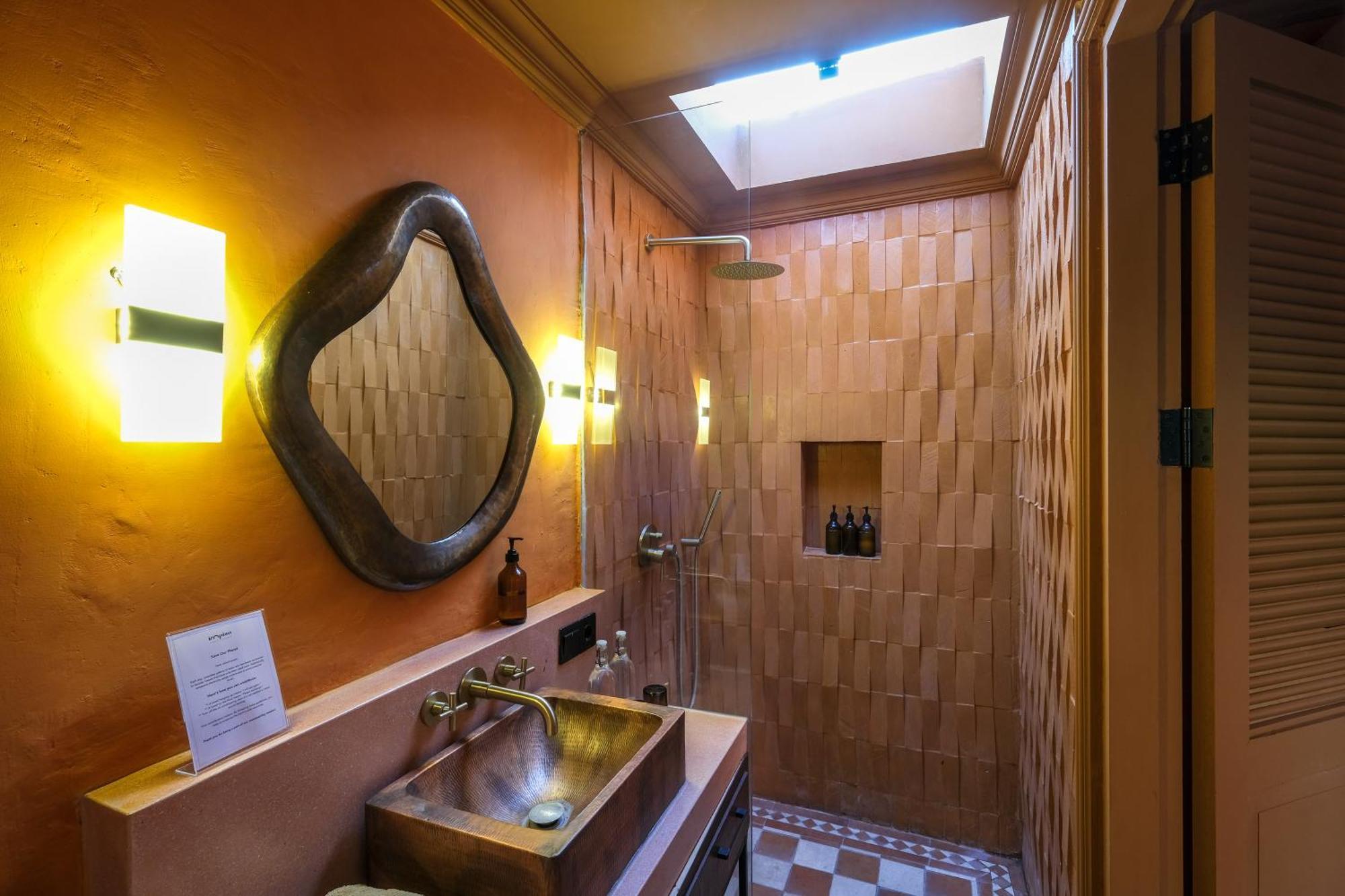El Barrio Boutique Hotel & Bar Canggu Eksteriør billede