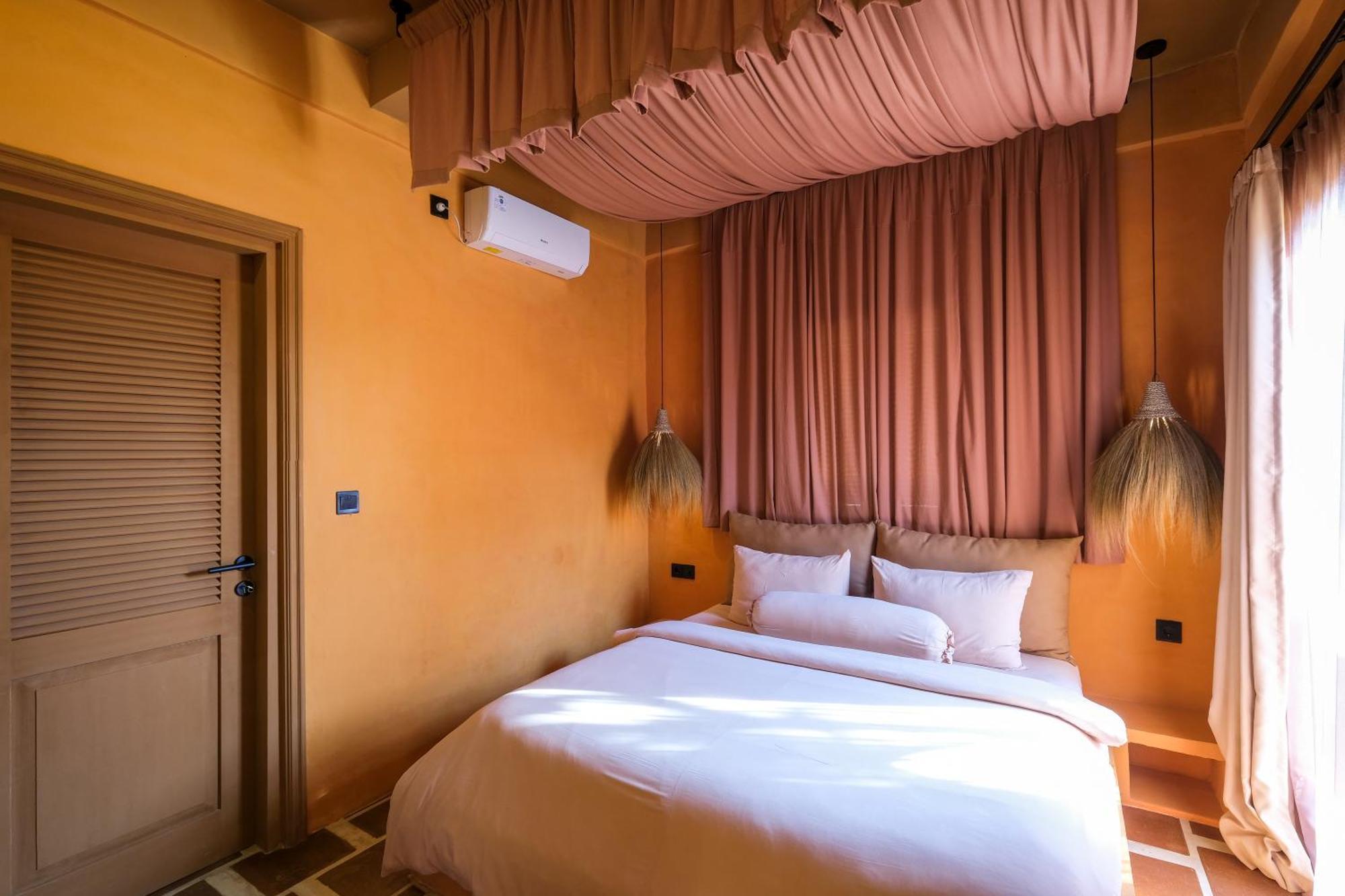 El Barrio Boutique Hotel & Bar Canggu Værelse billede